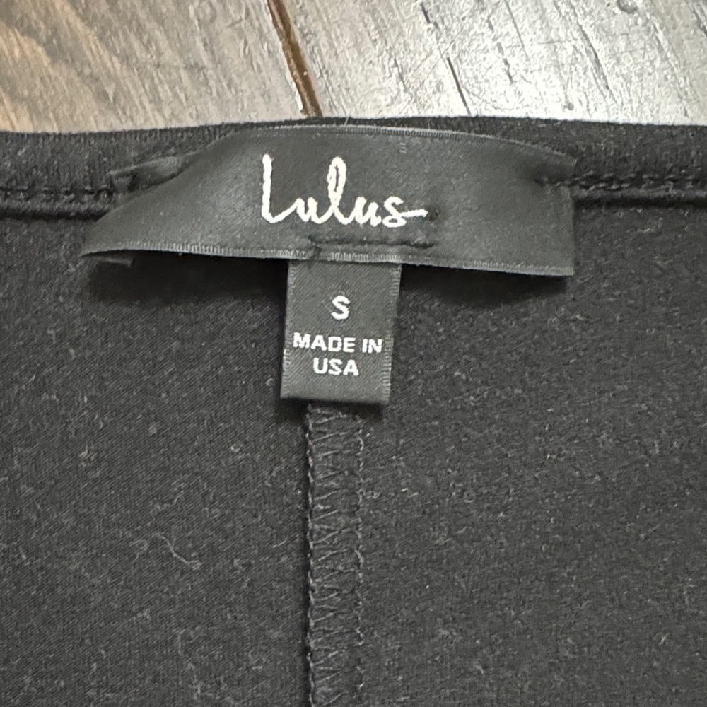 Lulus Black Ruched V-Neck Top - Picture 3 of 6